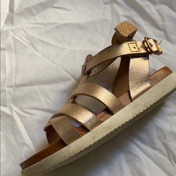 Toddler girls sandals Size 8 - Picture 5 of 5